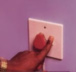 Switch off the light at  the light switch or  wall socket.