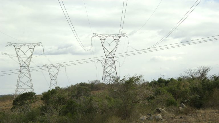 Eskom successfully constructs and activates alternative 132kV power line for Central Karoo contingency