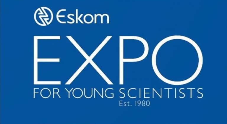 Ndzondelelo High young scientist awarded prestigious mentorship and incubation programme award at Eskom Expo ISF